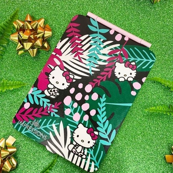 Impressions For Hello Kitty TouchPad Mini Tri-Tone LED Makeup Mirror - Picture 11 of 12